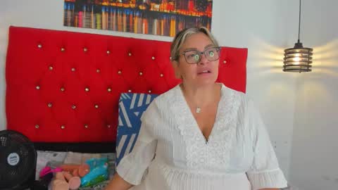 Carolina online show from 5, 11, 2025