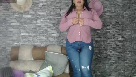 Camelia online show from 26, 11, 2025