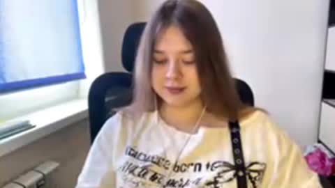 carolindueno online show from 17, 3, 2026