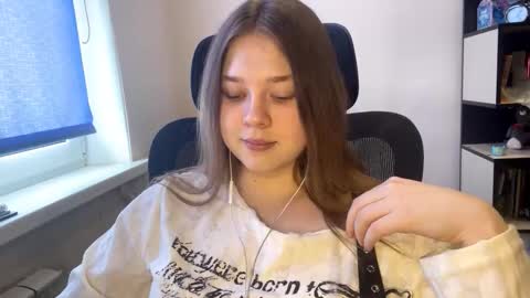 carolindueno online show from 19, 3, 2026