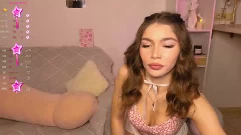 Caroline online show from 28, 12, 2024