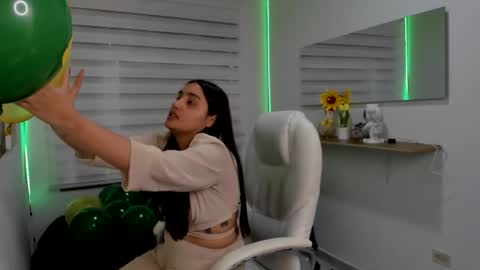 Snapshot of caroline_rodriguez_9 chatting on 17, 3, 2026 caroline_rodriguez_9 online show from 17, 3, 2026