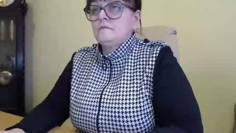 CarolineDream  online show from 21, 1, 2025