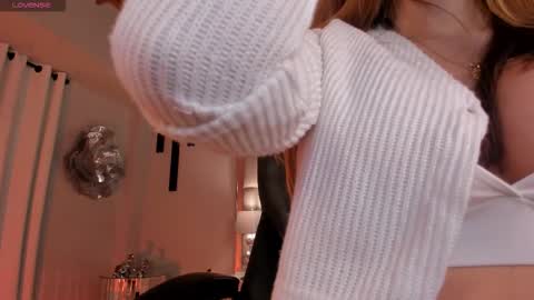 Caro online show from 23, 11, 2025