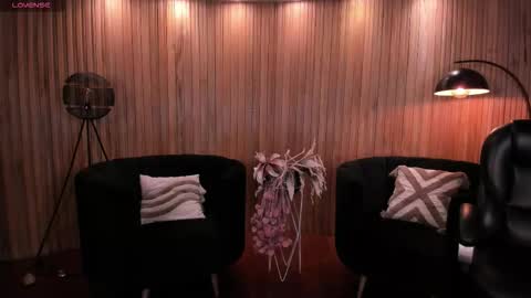 Caro online show from 26, 11, 2025