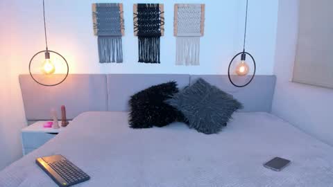 Carrie online show from 11, 11, 2025