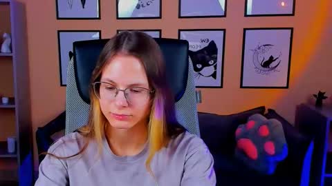 carrie_roses online show from 9, 10, 2025