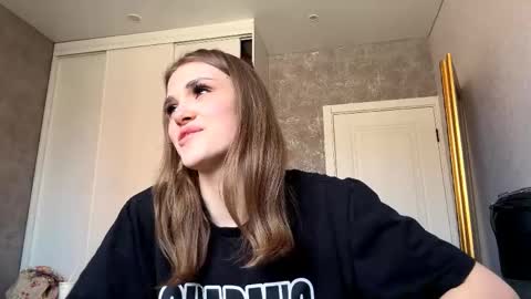 Snapshot of caryndaigh chatting on 22, 3, 2026 Aria online show from 22, 3, 2026