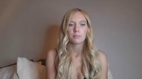 Snapshot of caseygirl6879 chatting on 20, 3, 2026 Casey Lakes online show from 20, 3, 2026