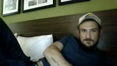 Snapshot of caseyjmcd22 chatting on 10, 11, 2025 okiedadd online show from 10, 11, 2025