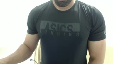 Snapshot of cashmastermuscle77 chatting on 12, 10, 2025 cashmastermuscle77 online show from 12, 10, 2025