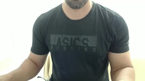 Snapshot of cashmastermuscle77 chatting on 27, 10, 2025 cashmastermuscle77 online show from 27, 10, 2025