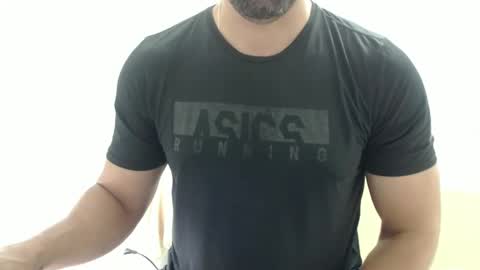 Snapshot of cashmastermuscle77 chatting on 29, 10, 2025 cashmastermuscle77 online show from 29, 10, 2025