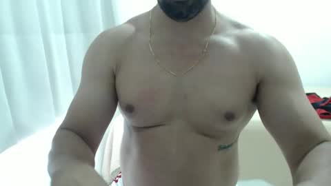 Snapshot of cashmastermuscle77 chatting on 3, 11, 2025 cashmastermuscle77 online show from 3, 11, 2025