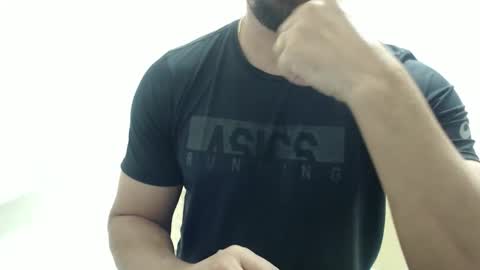 Snapshot of cashmastermuscle77 chatting on 11, 11, 2025 cashmastermuscle77 online show from 11, 11, 2025