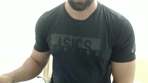 Snapshot of cashmastermuscle77 chatting on 13, 11, 2025 cashmastermuscle77 online show from 13, 11, 2025