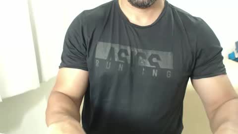 cashmastermuscle77 online show from 15, 12, 2025