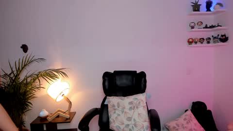 Cassie online show from 12, 1, 2025