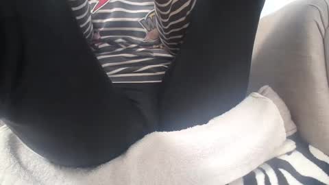 Snapshot of cassandra_joy chatting on 9, 2, 2025 Cassandra joy online show from 9, 2, 2025