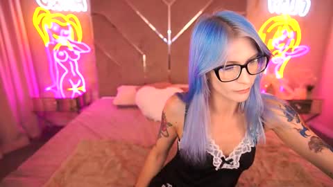 Snapshot of cassandrastars chatting on 21, 10, 2025 Cassandra online show from 21, 10, 2025