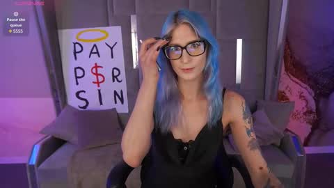 Snapshot of cassandrastars chatting on 30, 10, 2025 Cassandra online show from 30, 10, 2025