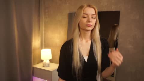 Cassie online show from 27, 12, 2024