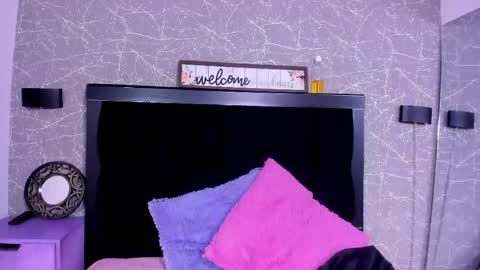 Cassie Jones online show from 27, 2, 2025