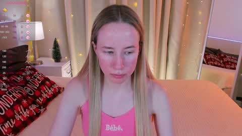 Snapshot of cassie_kelman chatting on 16, 12, 2024 Cassie online show from 16, 12, 2024