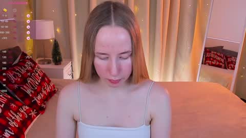 Snapshot of cassie_kelman chatting on 5, 1, 2025 Cassie online show from 5, 1, 2025