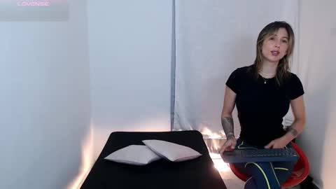 Susana independent model online show from 25, 3, 2026