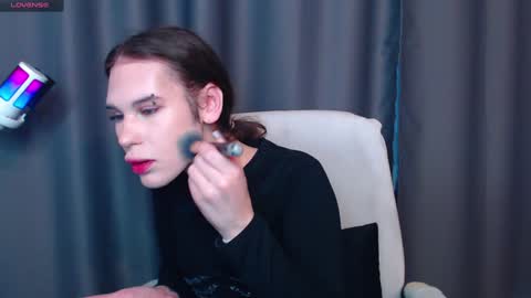 Cassie online show from 2, 2, 2025