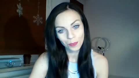 Cassie online show from 25, 1, 2025