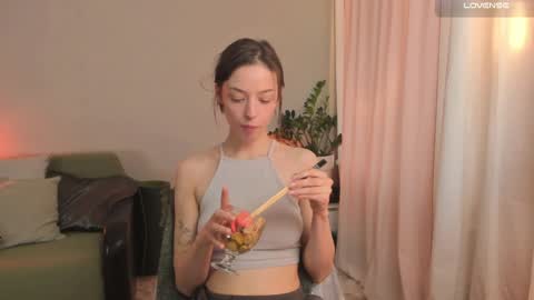 Snapshot of cassisland chatting on 29, 12, 2024 cassandra online show from 29, 12, 2024