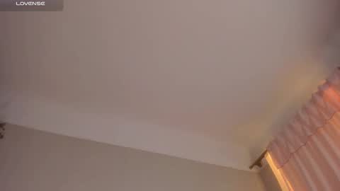  cassandra  online show from 4, 12, 2025