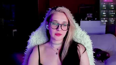 Ellie online show from 10, 3, 2025