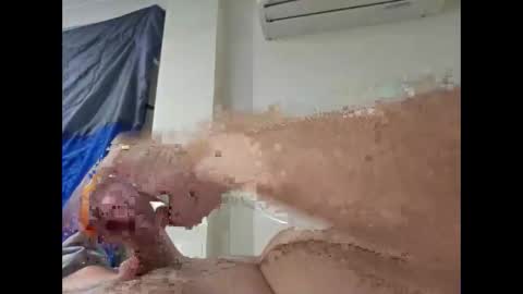 Snapshot of castrol6969 chatting on 28, 1, 2025 castrol6969 online show from 28, 1, 2025