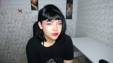 Snapshot of cat_terra chatting on 27, 1, 2025 Terra online show from 27, 1, 2025