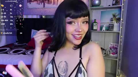 Snapshot of cat_terra chatting on 10, 10, 2025 Terra online show from 10, 10, 2025