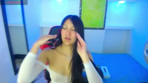 Snapshot of catalehia_milk chatting on 12, 3, 2025 C A T A L E H I A online show from 12, 3, 2025