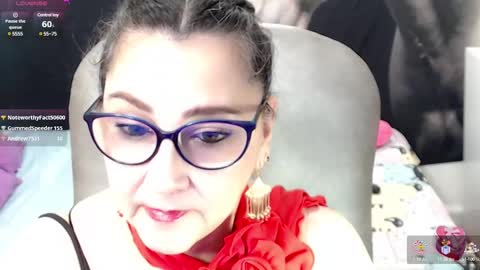 Snapshot of cataleya_mom_ chatting on 5, 3, 2025 cataleya online show from 5, 3, 2025