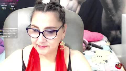 Snapshot of cataleya_mom_ chatting on 5, 3, 2025 cataleya online show from 5, 3, 2025