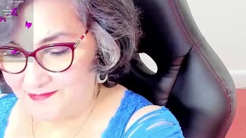 Snapshot of cataleya_mom_ chatting on 14, 9, 2025 cataleya online show from 14, 9, 2025