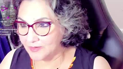 Snapshot of cataleya_mom_ chatting on 6, 11, 2025 cataleya online show from 6, 11, 2025