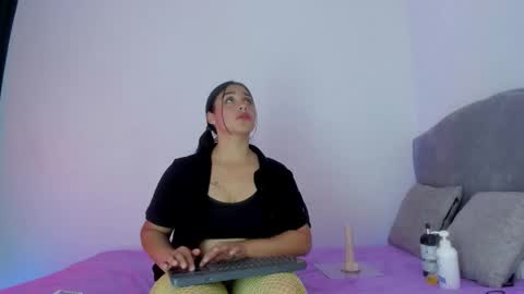 Catalina bustos online show from 24, 9, 2025