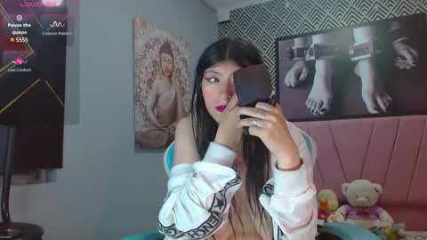 CATLINA HERRERA online show from 12, 9, 2025