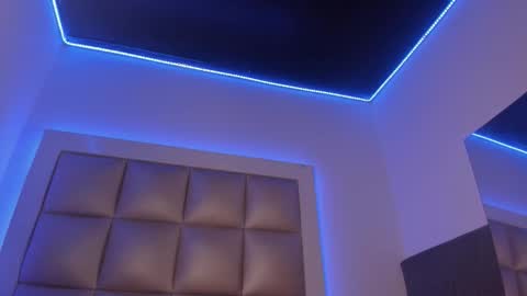 Snapshot of catalina_jade chatting on 16, 12, 2025 Cata online show from 16, 12, 2025