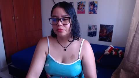 catalinaa_lovee online show from 13, 9, 2025