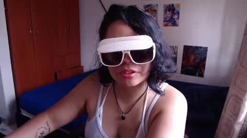 catalinaa_lovee online show from 18, 9, 2025