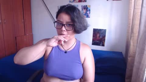 catalinaa_lovee online show from 6, 10, 2025