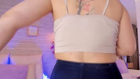 CatalinnaThompson online show from 19, 10, 2025